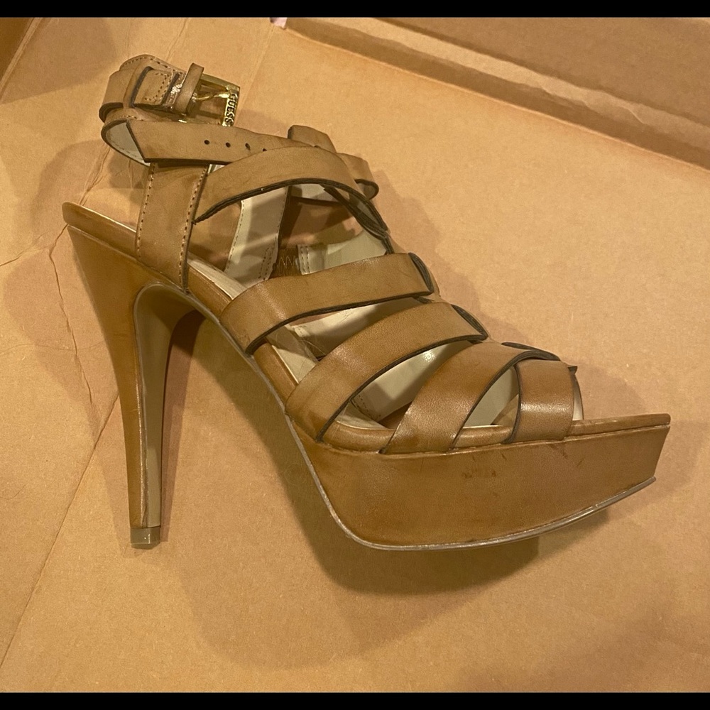 Women’s GUESS heels